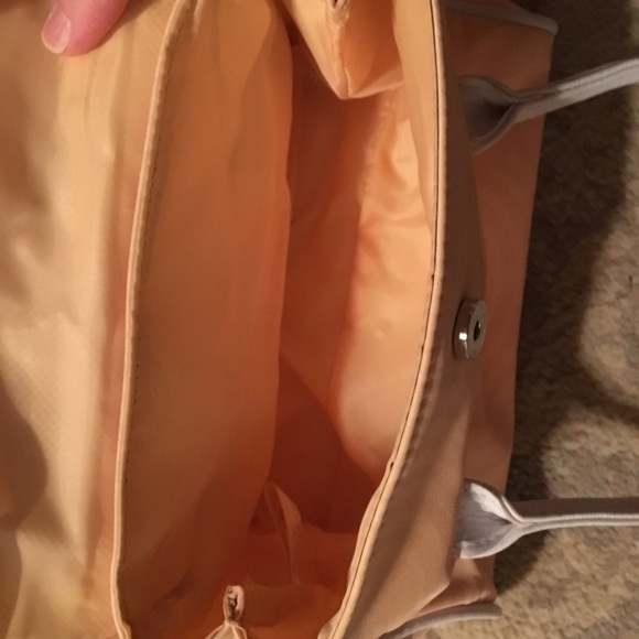 Estee Lauder Makeup Bag - Picture 3 of 4